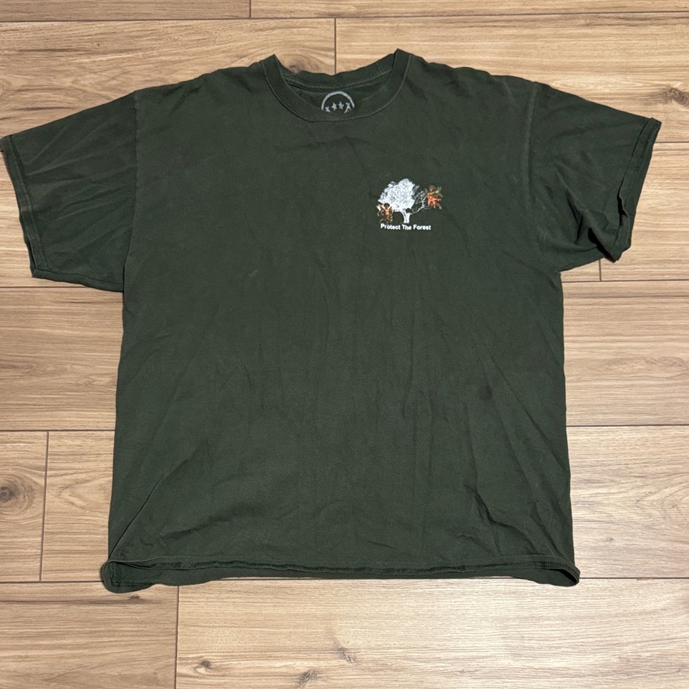 Men's Green Graphic T-Shirt